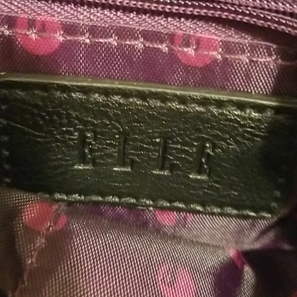 ELLE Wristlet Purse - Picture 3 of 7